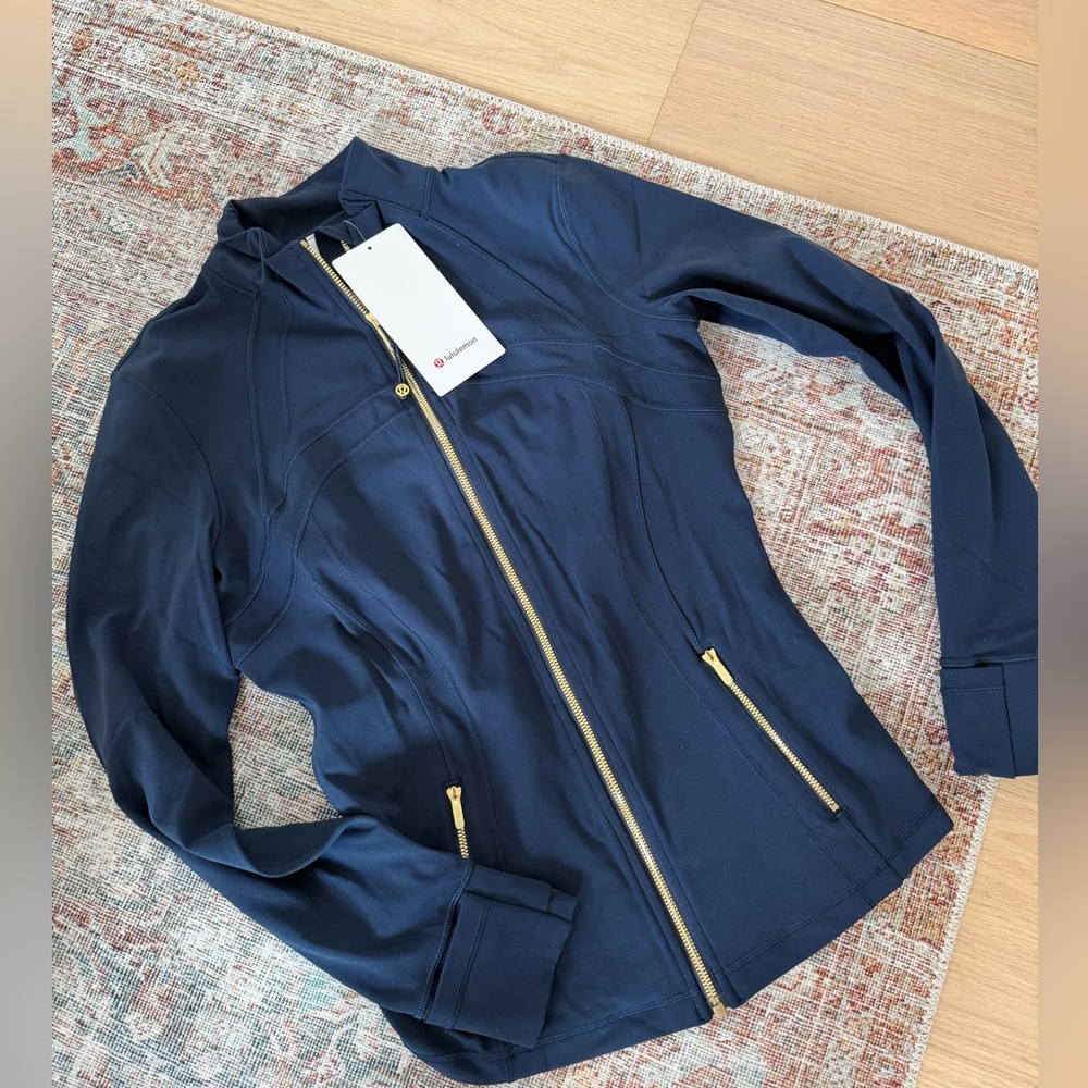 LULULEMON Define Jacket Nulu
